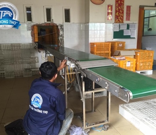 Băng chuyền pvc tải khay trứng 