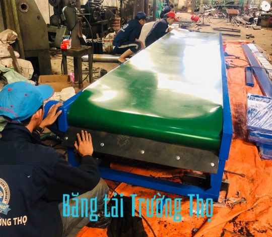 Băng tải pvc tải Bùn